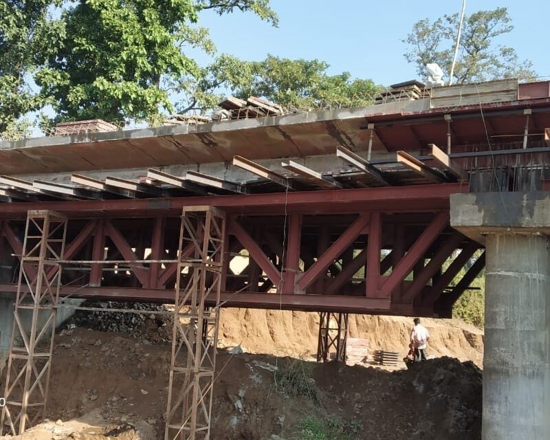 STEEL TRUSS FOR BRIDGE CONSTRUCTION